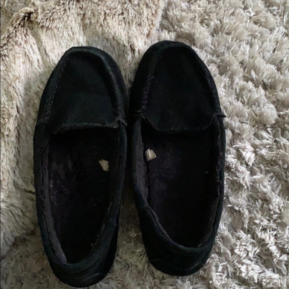 Black moccasins